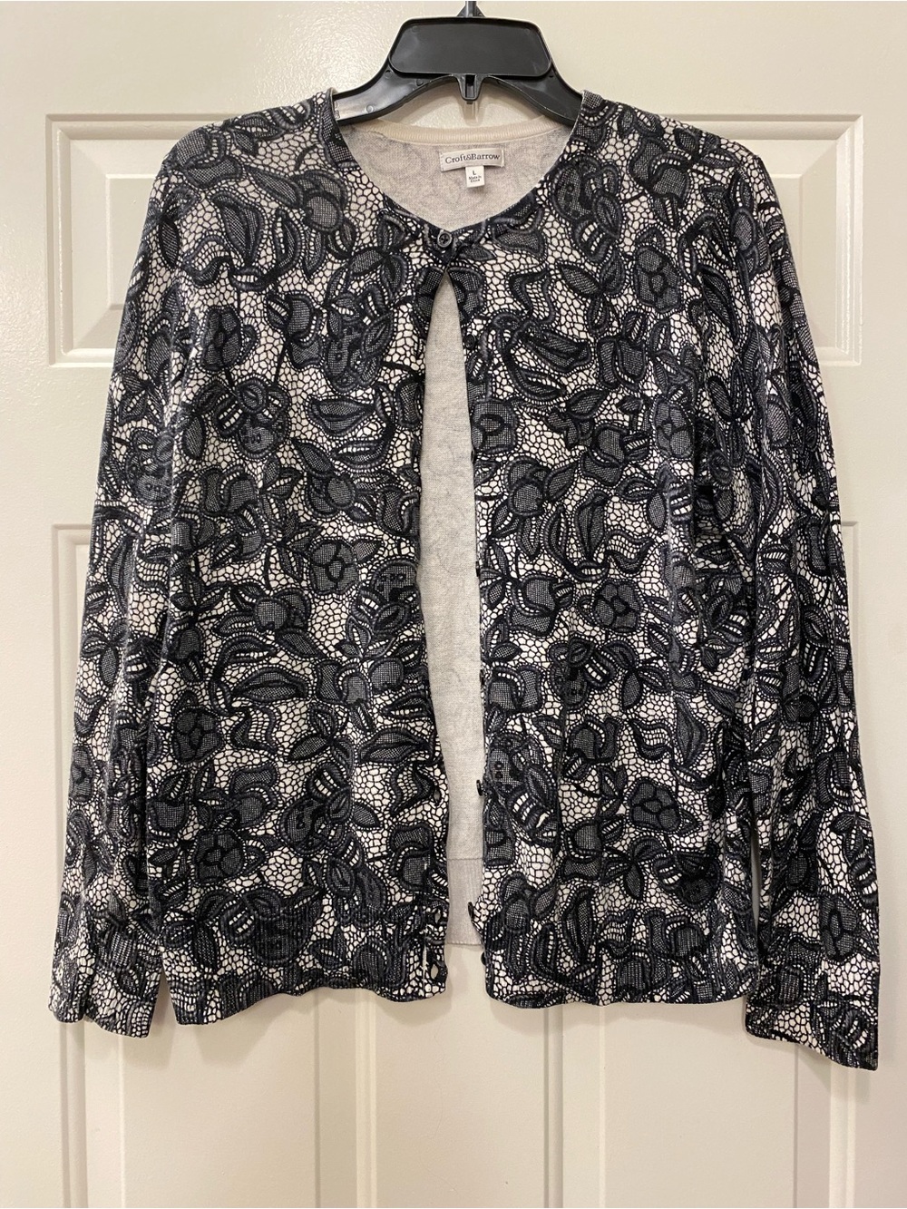 croft & barrow Cream and Black Patterned Women's Sweater